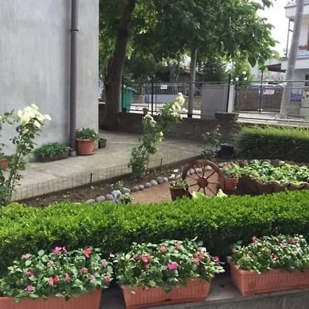 къща мечта Guest house *